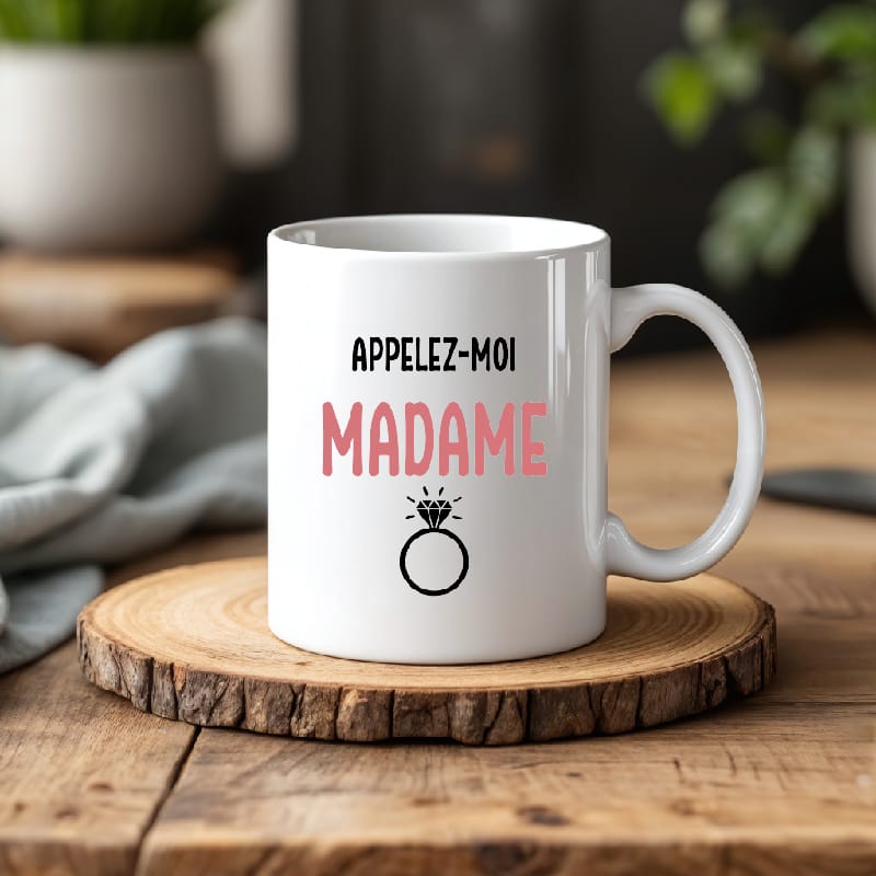Mug evjf appelez moi madame