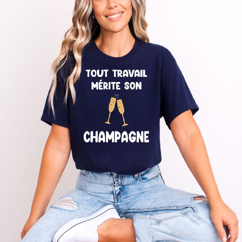 T shirt Tout travail mérite son champagne femme bleu marine T shirt Tout travail mérite son champagne femme bleu marine