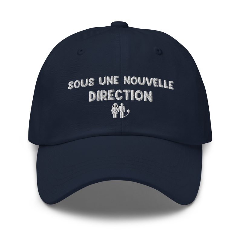Casquette sous une nouvelle direction bleu marine Casquette sous une nouvelle direction bleu marine