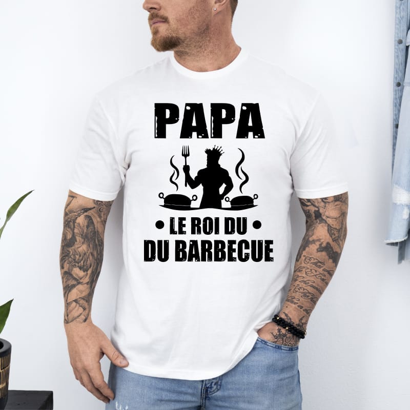 T shirt papa le roi du barbecue blanc