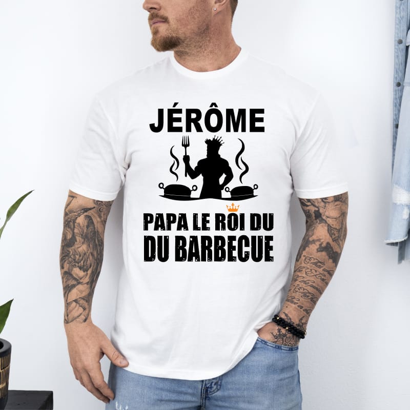 T shirt papa le roi du barbecue personnalisé prénom_ blanc